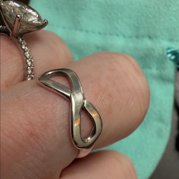 Tiffany & Co. Silver Infinity Ring - Picture 5 of 6